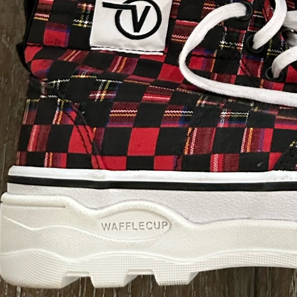 Vans Hi-Top Sneakers - Picture 12 of 12